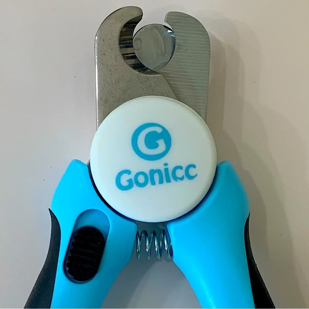 gonicc Dog & Cat Pets Nail Clippers and Trimmers - Safety Guard, Free Nail File